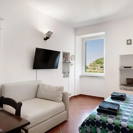 Apartment Casestate *